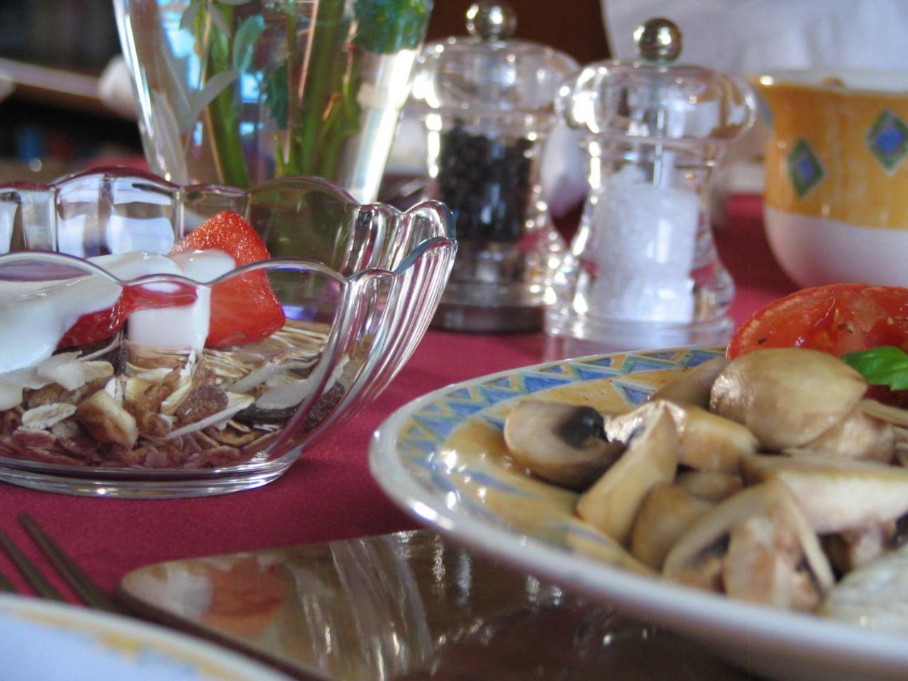 Sea Breeze Bed & Breakfast St Ives Екстериор снимка